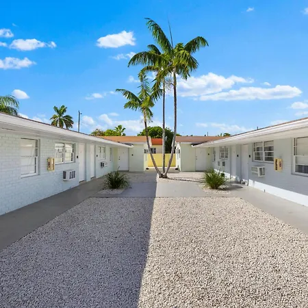 Sunset Inn - Hallandale Beach